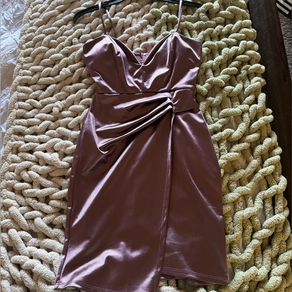 Windsor lilac satin mini Dress - Picture 2 of 2